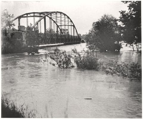Isarbr�cke, Hochwasser 1940
