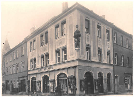 Stadtplatz 1937, Josef Heilmaier, links Schuhhaus Gerlspeck