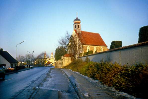 St. Michael, Friedhofskirche an der M�nchnerstrasse