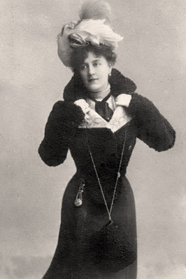 Mathilde Gutermuth (*15.03.1863 †17.04.1937), geb Hummel 1904