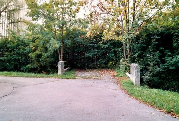 Moosburg, Brcke ber den Schleiferbach, heute fhrt diese Brcke auf das Betriebsgelnde Jungheinrich