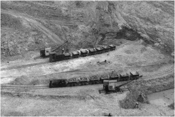 16.06.1966 - Abbau von Tonerde im Tagebau