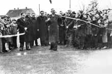 Moosburg, 6.11.1949 die wieder aufgebaute Isarbr�cke wird eingeweiht