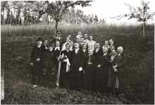 Hochzeitsgesellschaft Josef Kutscher, *24.09.1908 †21.05.1983 mit Maria, 1940er