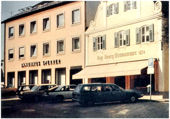 Moosburg Weingraben, Bankhaus Sperrer und Birnkammer, 1984