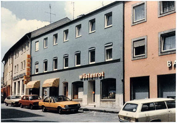 Moosburg Weingraben, Foto Breit & W�stenrot, rechts Bankhaus Sperrer, 1984