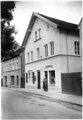 Moosburg Weingraben, Fanny Edenhofer um 1950
