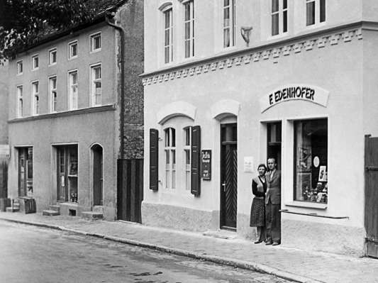 Moosburg Weingraben, Fanny Edenhofer um 1950