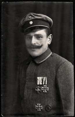 1917 - Gefreiter, B�rgermeister von Volkmannsdorf Simon Schnaitl (*1894 �1978) als Soldat