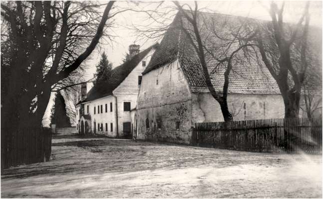 Isareck, Zufahrt zum Schlo�