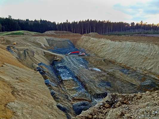 O&K Raupenbagger RH12 mit verl�ngertem 'S�d-Chemie Ausleger'
