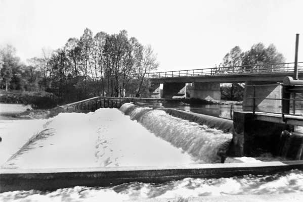 Volkmannsdorf Zulauf der Amper in die Isar, 1958