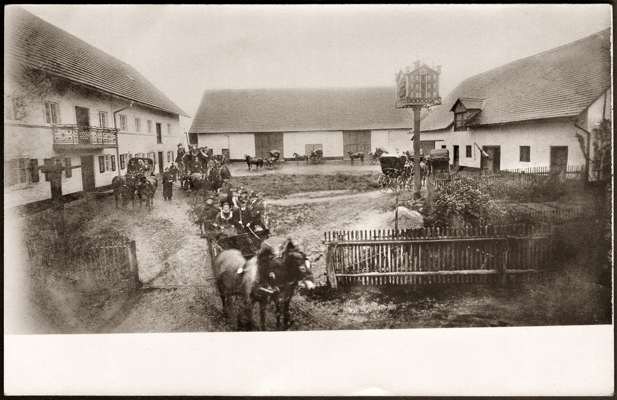 Der „Salzmeier“ Hof der Familie Gandorfer in Wang