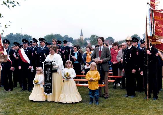 Gottesdienst am Sportplatz in Wang