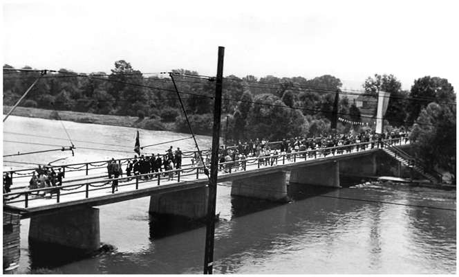 1955 - Einweihung der neuen Br�cke
