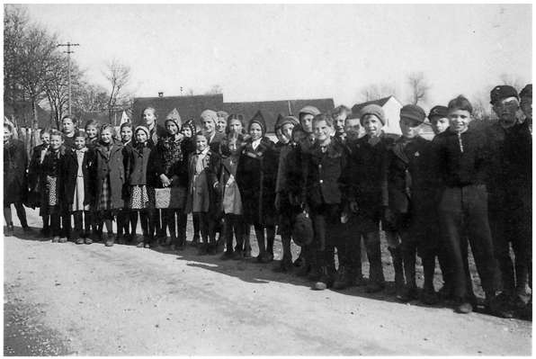 19.03.1942 - Heimatwanderung nach D�rnseiboldsdorf
