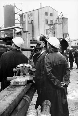 Moosburg S�d Chemie, 02.05.1968 Bohrarbeiten der Firma Schlumberger