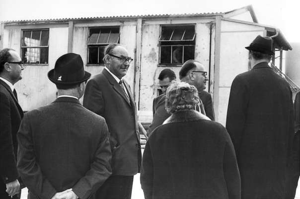 S�d Chemie, Stadtrat besichtigt die geplante Tiefbohrstelle 11.04.1968