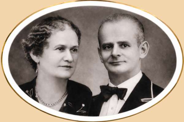 Laura (*09.01.1881 †30.11.1947) und Anton Aschenbrenner (*02.04.1888 †07.05.1959)