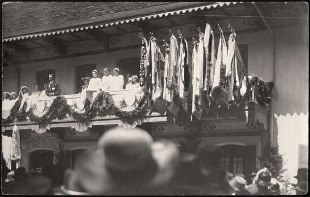 La Ros�e'sche Gastwirtschaft in Isareck in den 1920ern