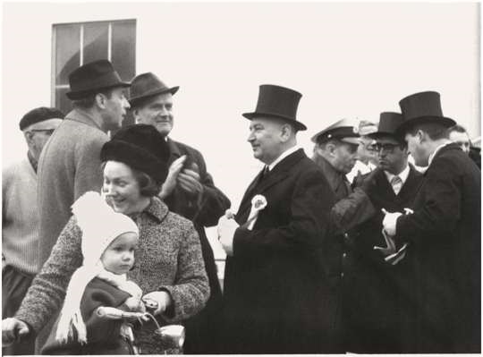 Moosburg 3. Februar 1967 Sch�fflertanz bei der Firma S�d Chemie