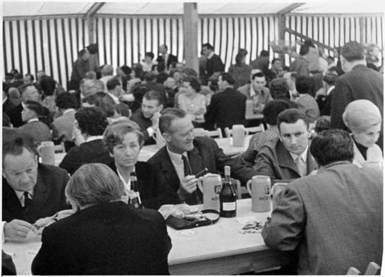 31. Juli 1965 - S�d Chemie Sommerfest, im Bierzelt auf dem Viehmarktplatz