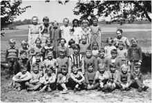 Volkmannsdorf 1962, Klassenfoto mit Lehrerin Maria Gratzl