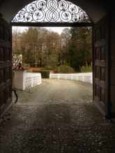 Blick durchs Tor 2016