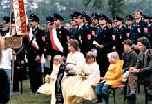 Gottesdienst am Sportplatz in Wang
