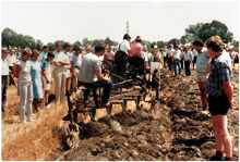 Pflügen mit dem Traktor, 20. - 22. Juli 1984