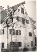 Der ehemalige Stadl von Schlo� Isareck, 1944