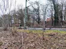 Schrankenanlage Hohlweg unterhalb des Schlosses Isareck, 2023