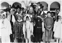 Schulkinder Volkmannsdorf, Faschingstreiben Isareck 1960er Jahre