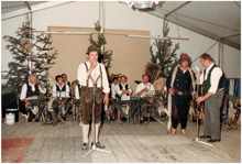 Dorffest 1984 - Karl Stangl am Mikrofon