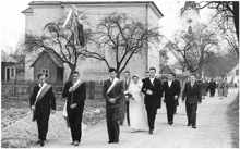 17.11.1956 Georg Schwaiger aus Bergen heiratet Resi M�ller