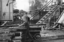 Moosburg S�d Chemie, 25.04.1968 Tag und Nacht wird an der Tiefbohrstelle gearbeitet