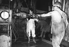 Moosburg S�d Chemie, 26.04.1968 Tag und Nacht wird an der Tiefbohrstelle gearbeitet