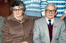 27. November 1982 Martin und Maria Kratzer - Lehrerbauer von Volkmannsdorf bei Goldenen Hochzeit