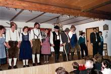 1985 Theatergruppe der FFrw. Wang: „Das Blauseidene Strumpfband“