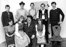 1981 Theatergruppe der FFrw. Wang:  „Der Latschenbauer Sepp auf Brautschau“