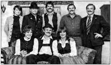 1982 Theatergruppe der FFrw. Wang: „Drei Wildkatzen“