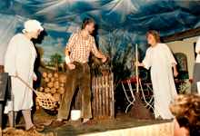 1987 Theatergruppe der FFrw. Wang:   Renate K�nig, Franz Schnelldorfer, Gisela Frey „Drei V�ter f�r oan Buam“