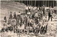Moosburg, S�d Chemie, viel Handarbeit beim Tonerde Tagebau der 1930er Jahre