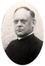 1910 - Pfarrer Quirin Zacherl ?