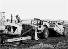 09.02.1968 - Abbau von Bentoniten mit modernen Maschinen im Tagebau
