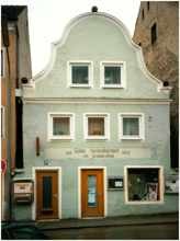 Moosburg Weingraben 1995, Aschenbrenner-Haus